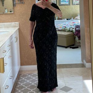Laurence Kazar vintage black beaded silk gown size M, 6